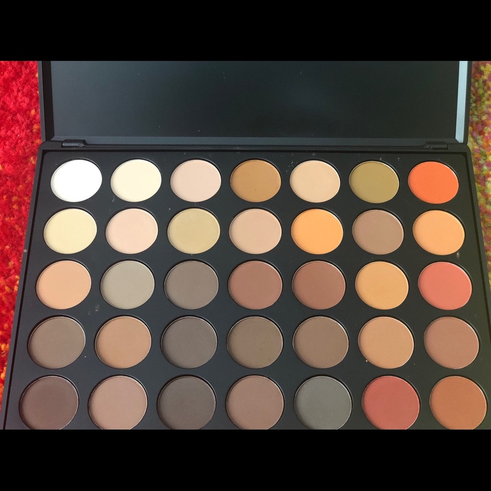 Morphe 35O Matte Palette